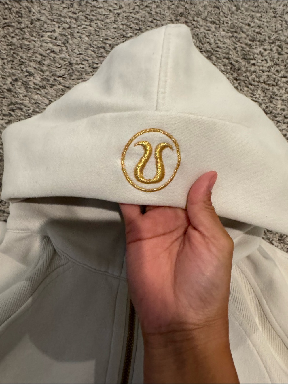 Lululemon Scuba Oversized Half Zip Hoodie - Picture 6 of 6